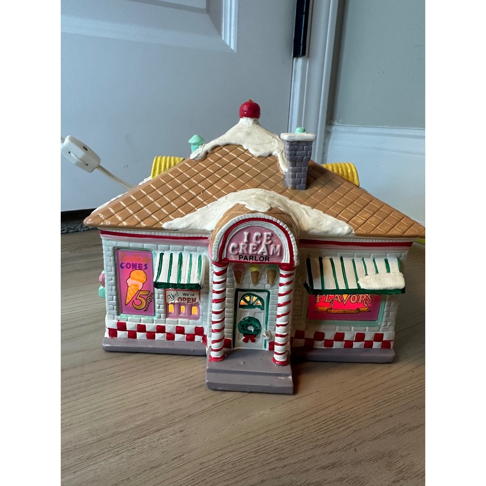 Department 56 Snow Village 56 Flavors Ice Cream Parlor Vintage 1990 5411-9